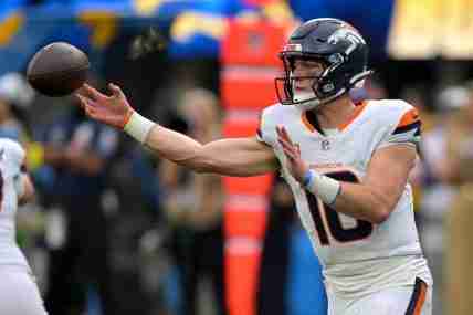 Sep 21, 2025; Inglewood, California, USA; Denver Broncos quarterback Bo Nix (10) throws a pass in the second half against the Los Angeles Chargers at SoFi Stadium. Mandatory Credit: Jayne Kamin-Oncea-Imagn Images