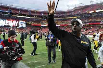 Nov 10, 2024; Landover, Maryland, USA; Pittsburgh Steelers head coach Mike Tomlin celebrates while leaving the field after the Steelers' game against the Washington Commanders at Northwest Stadium. Mandatory Credit: Geoff Burke-Imagn Images
